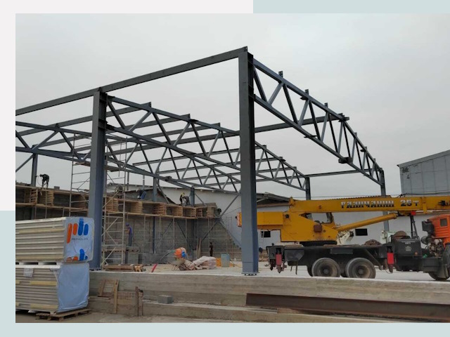 Строительство цехов в Артеме