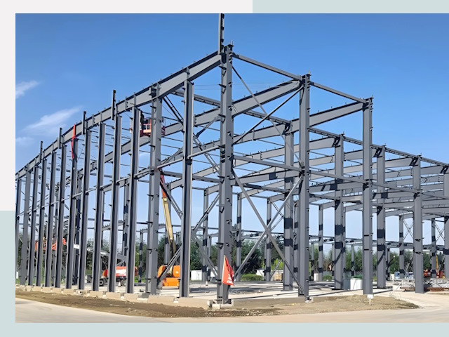 Строительство торговых центров в Артеме